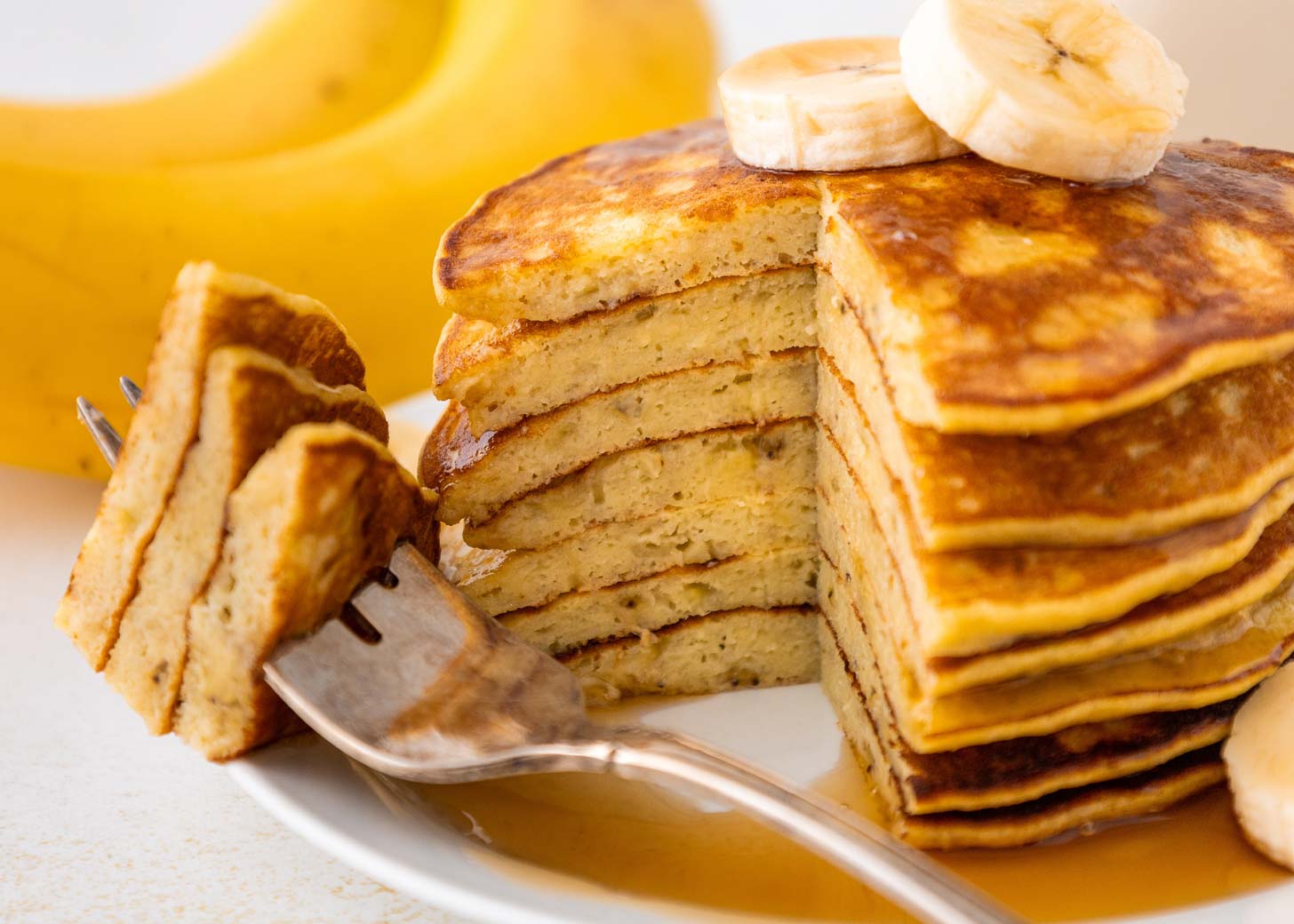 Ingredient Banana Pancakes: Turn Overripe Bananas Into Breakfast